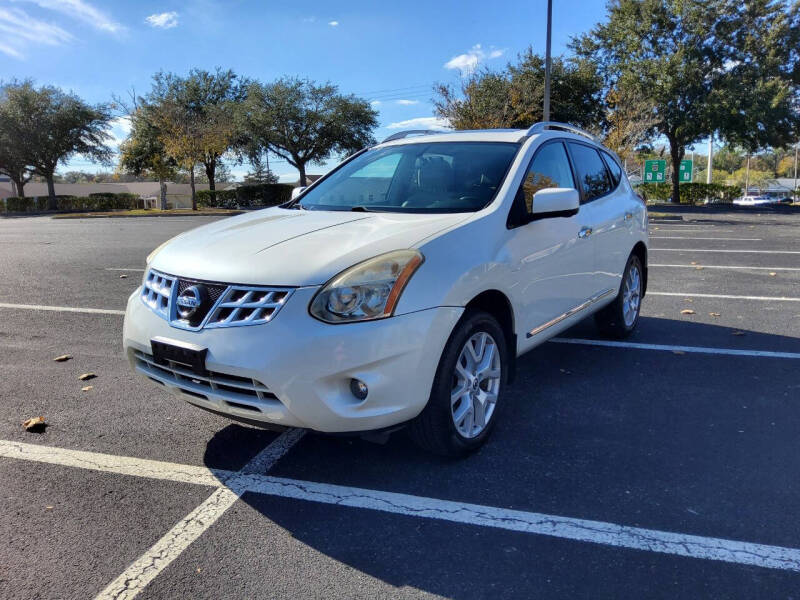 2012 Nissan Rogue SV's photo
