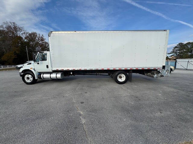 2018 International DuraStar 4300