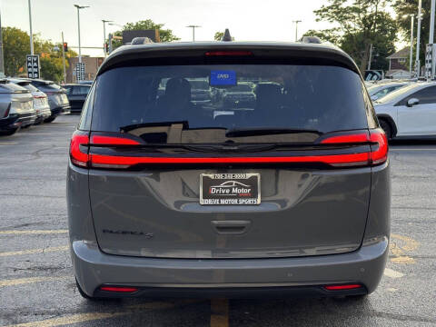 2021 Chrysler Pacifica Touring