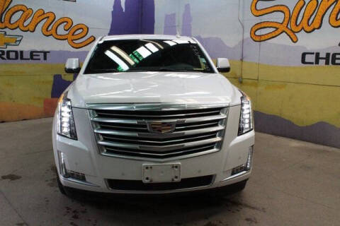 2016 Cadillac Escalade Platinum