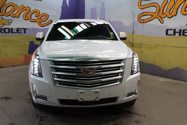2016 Cadillac Escalade Platinum