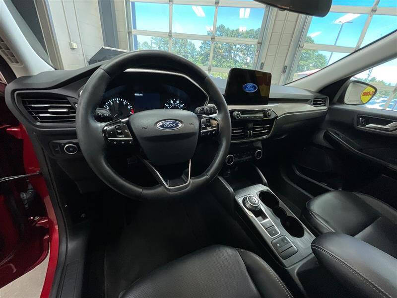 2022 Ford Escape SEL