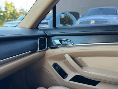 2013 Porsche Panamera