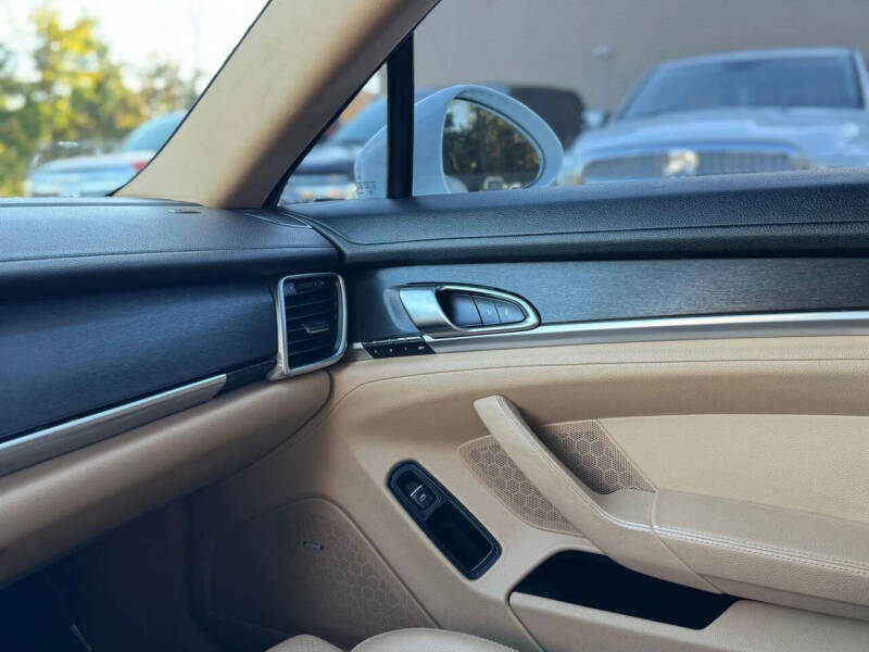 2013 Porsche Panamera