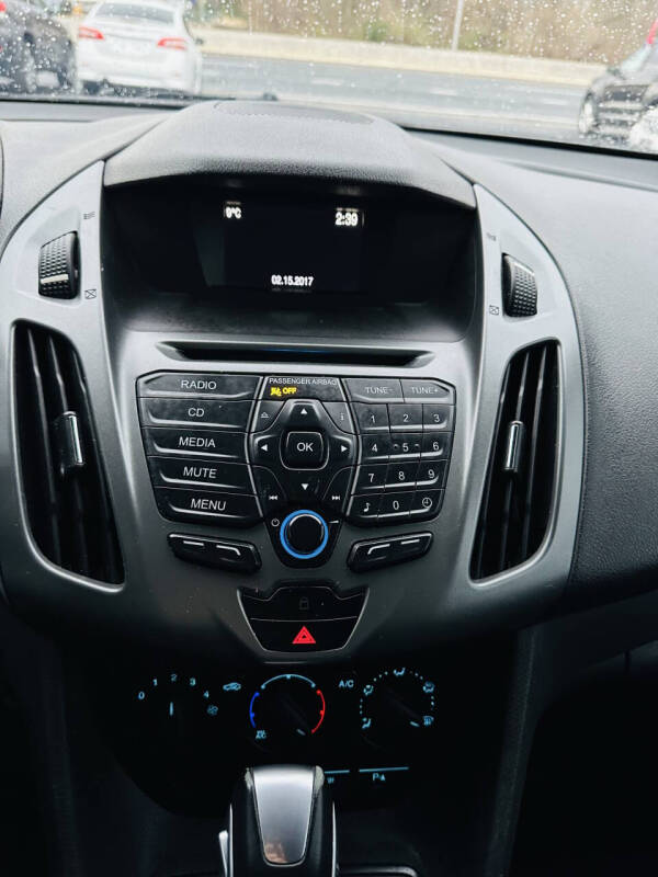 2017 Ford Transit Connect XL