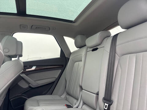 2019 Audi Q5 quattro Premium Plus 45 TFSI