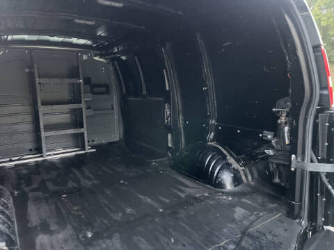 2017 Chevrolet Express 2500