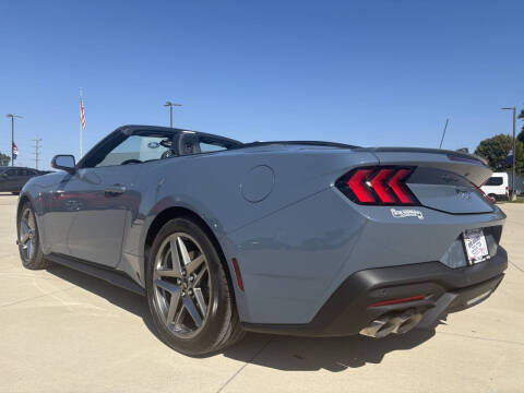 2025 Ford Mustang EcoBoost Premium