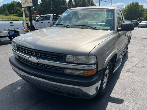 2000 Chevrolet Silverado 1500 for sale at GREAT DEALS ON WHEELS in Michigan City IN