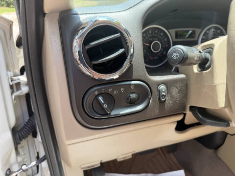 2005 Ford Expedition Limited