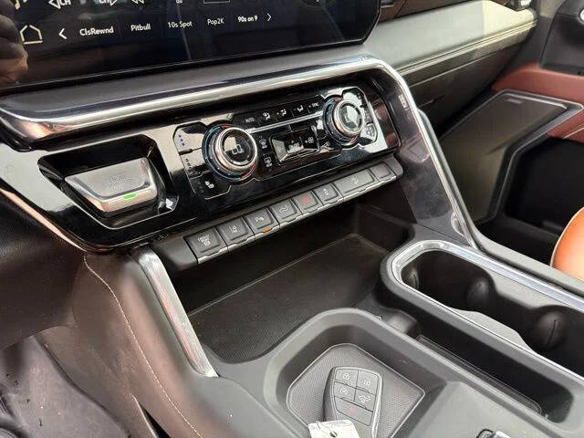 2025 GMC Sierra 2500HD