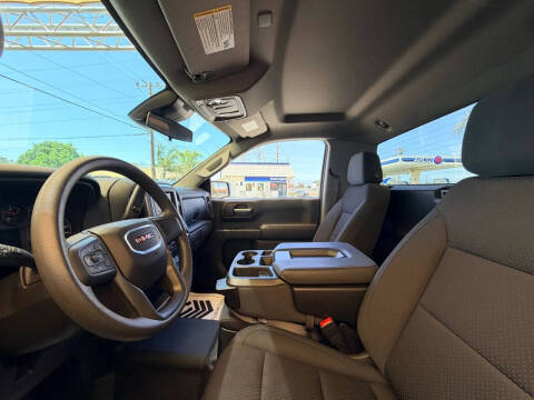 2025 GMC Sierra 1500