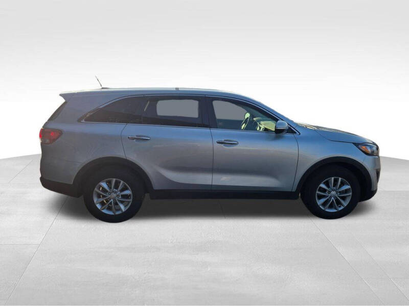 2016 Kia Sorento L