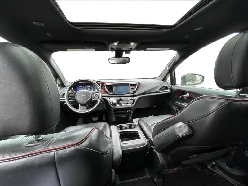2020 Chrysler Pacifica Limited 35th Anniversary