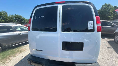2021 Chevrolet Express 2500