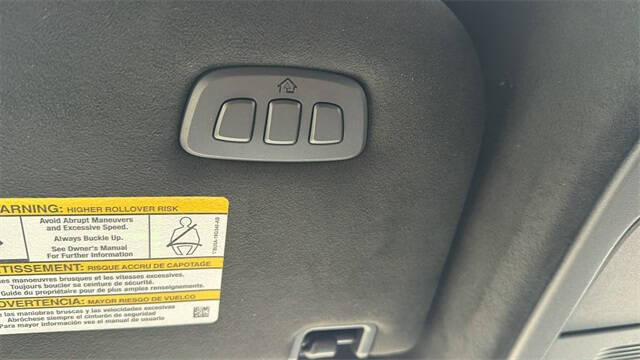 2025 Lincoln Navigator Black Label