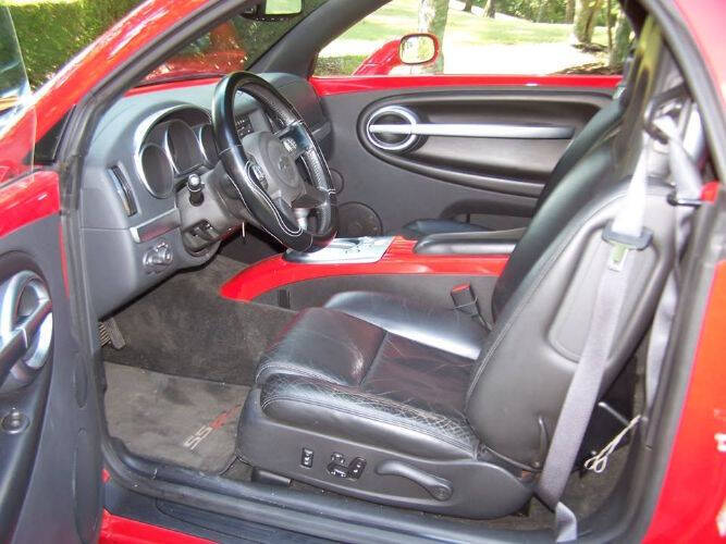 2004 Chevrolet SSR LS