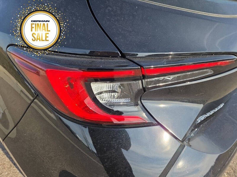 2025 Toyota Corolla Hatchback SE