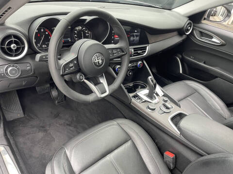 2021 Alfa Romeo Giulia Ti