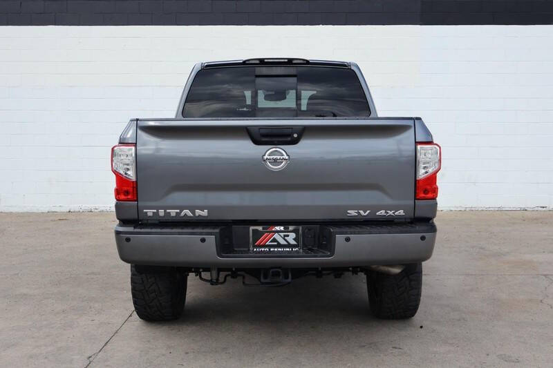 2018 Nissan Titan