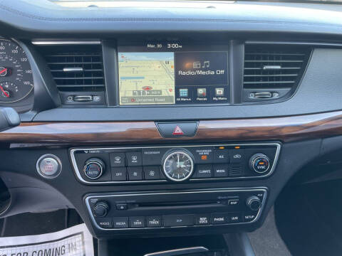 2017 Kia Cadenza Premium