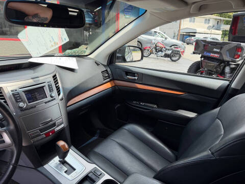 2013 Subaru Outback 2.5i Limited