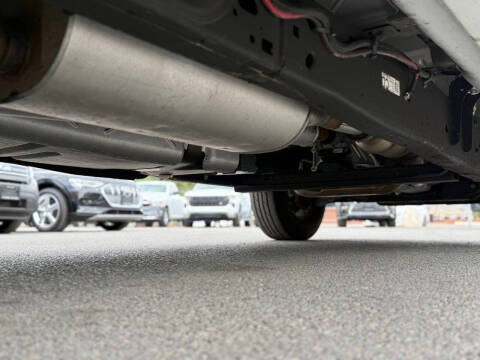 2022 Chevrolet Express 2500