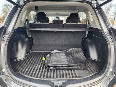 2017 Toyota RAV4 Hybrid XLE