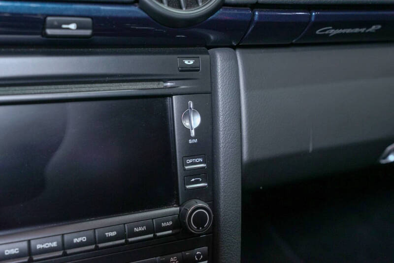 2012 Porsche Cayman R