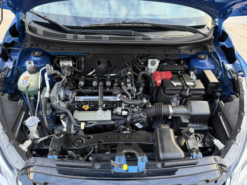 2022 Nissan Kicks SV