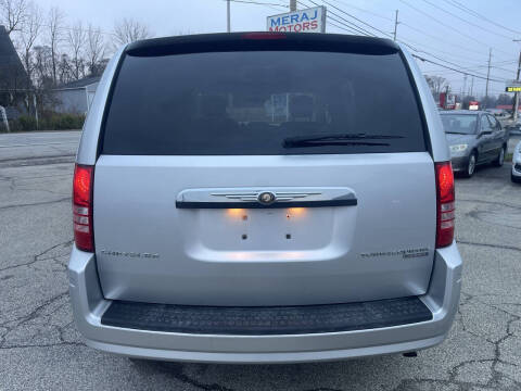 2010 Chrysler Town and Country Touring