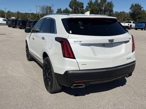 2022 Cadillac XT5 Luxury