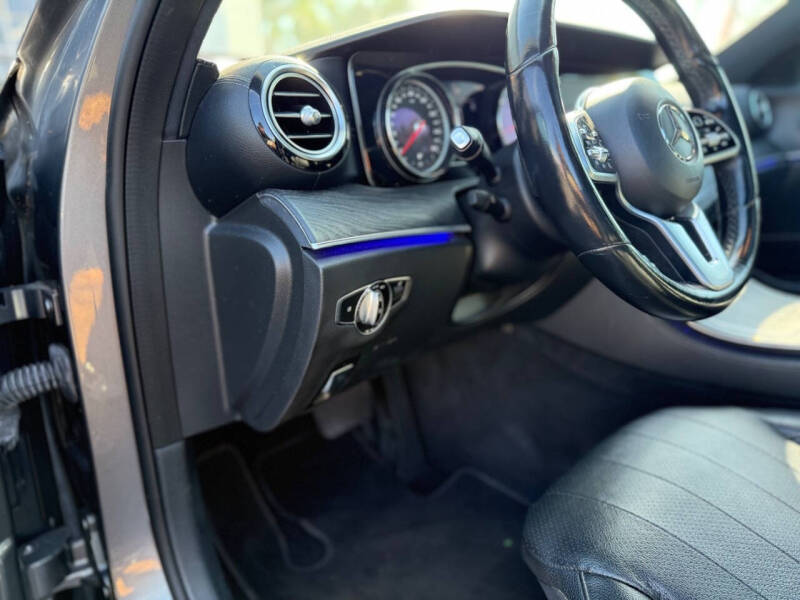 2019 Mercedes-Benz E-Class E 300 4MATIC