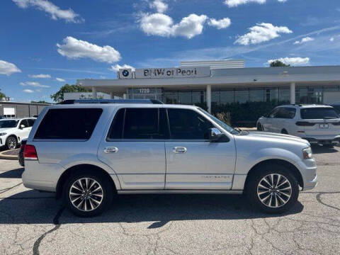 2016 Lincoln Navigator Select
