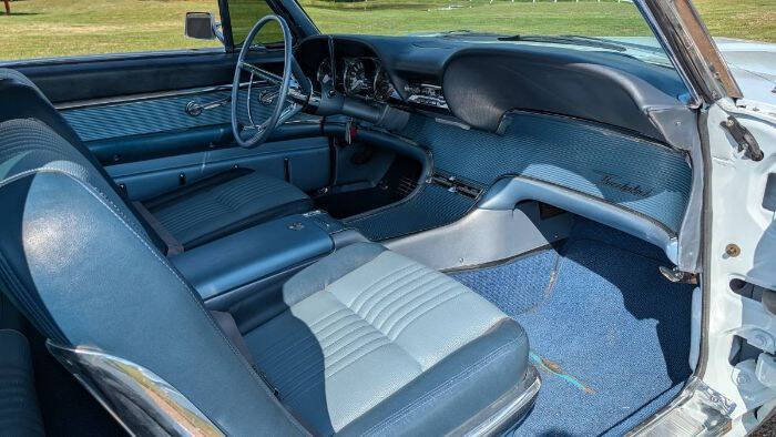 1963 Ford Thunderbird