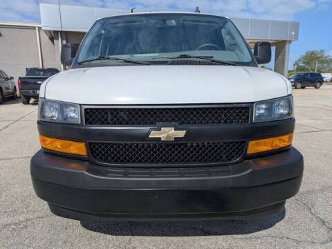 2023 Chevrolet Express 2500