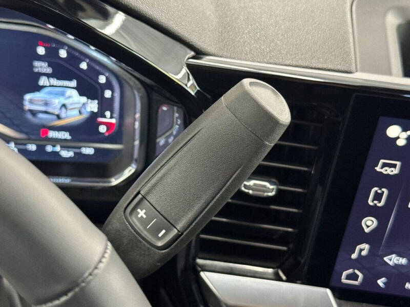 2023 GMC Sierra 1500 Elevation Standard