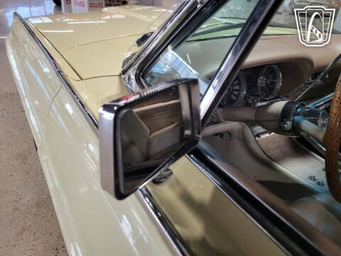 1963 Ford Thunderbird