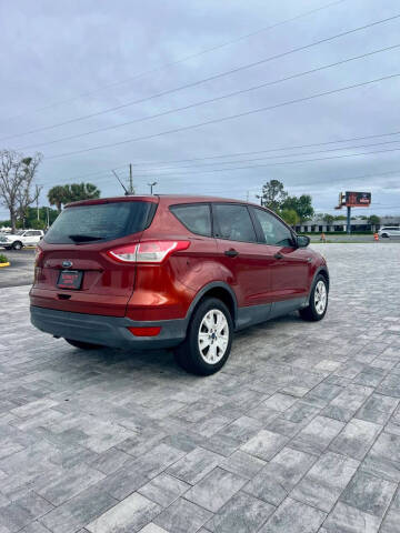 2016 Ford Escape S