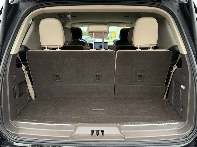 2024 Lincoln Navigator Premiere