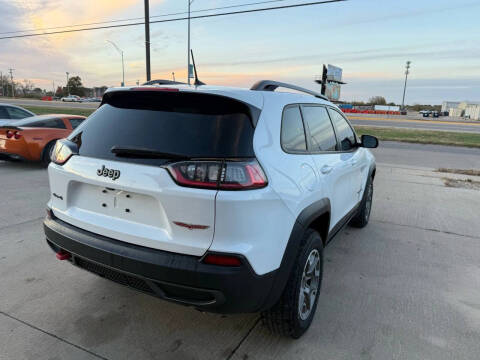 2020 Jeep Cherokee