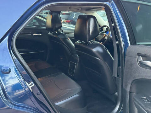2015 Chrysler 300 C