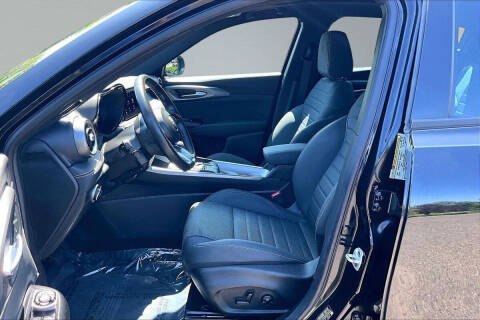 2024 Alfa Romeo Tonale Hybrid Ti