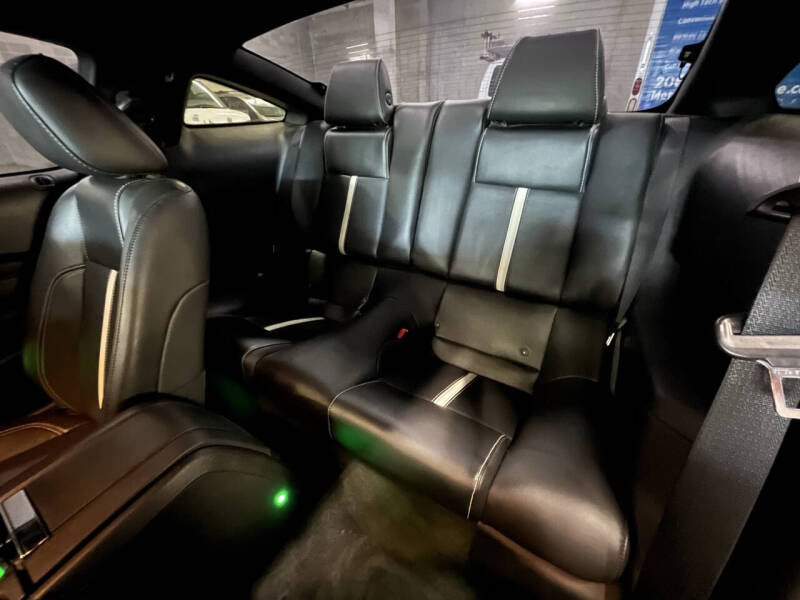 2011 Ford Mustang GT Premium