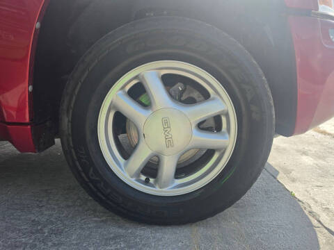 2005 GMC Envoy SLE