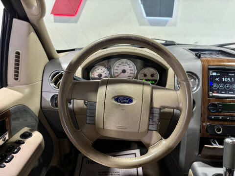 2004 Ford F-150 Lariat