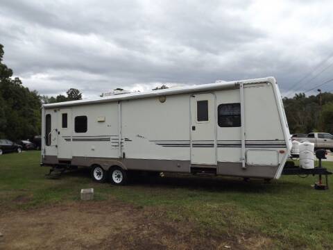 2002 Keystone Montana Mountaineer for sale at Country Side Auto Sales in East Berlin PA