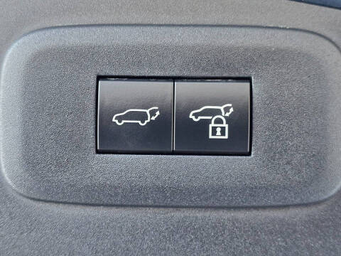 2023 Lexus RZ 450e Luxury