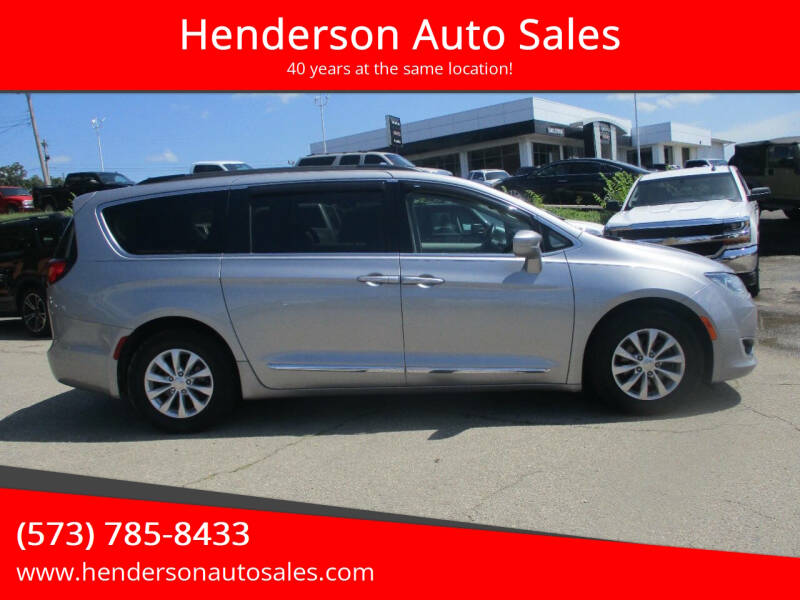 2017 Chrysler Pacifica Touring-L