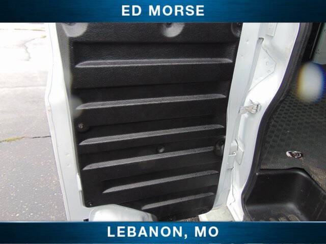 2023 GMC Savana 2500